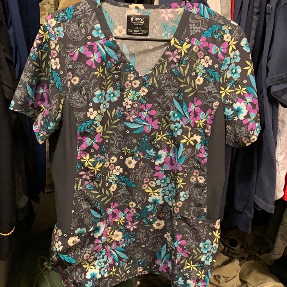 Cherokee iflex scrub top